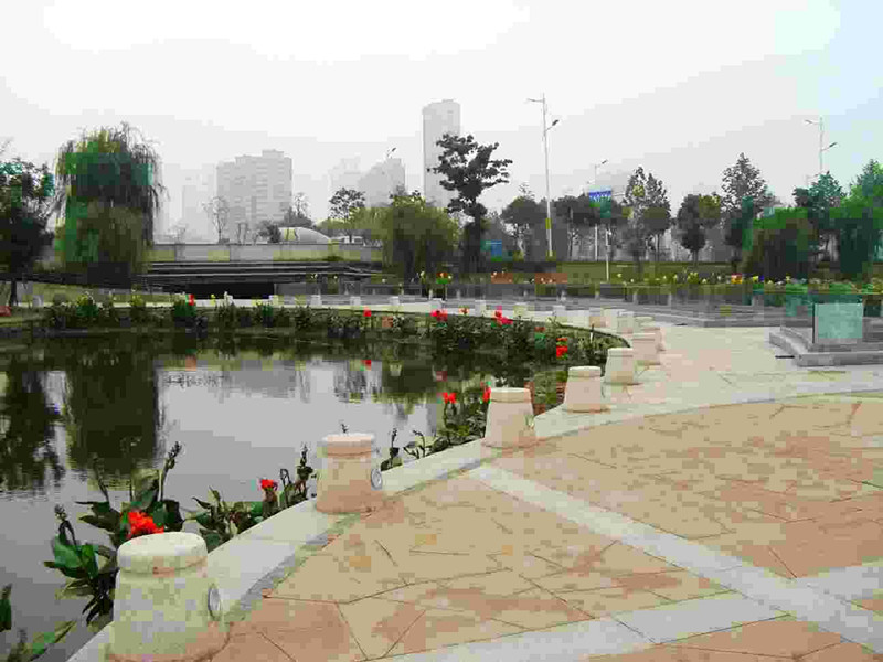 西洋湖一.jpg